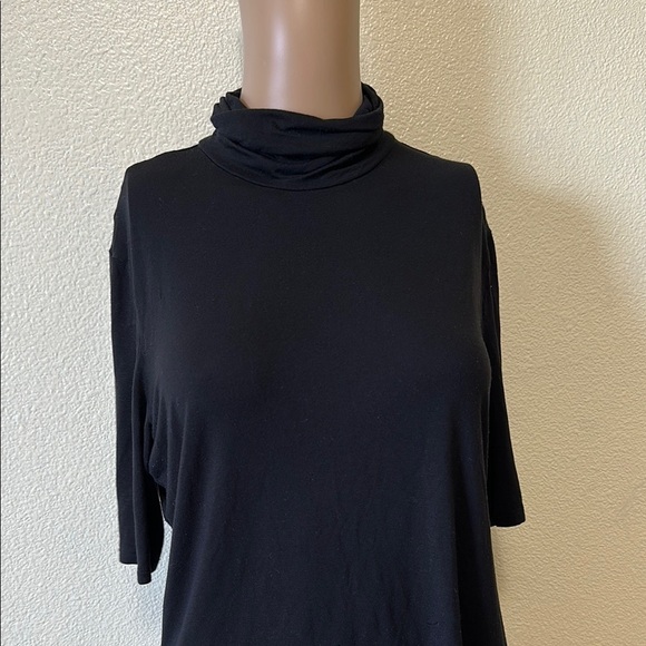 H&M Black 3/4 Sleeve Blouse - Picture 2 of 4